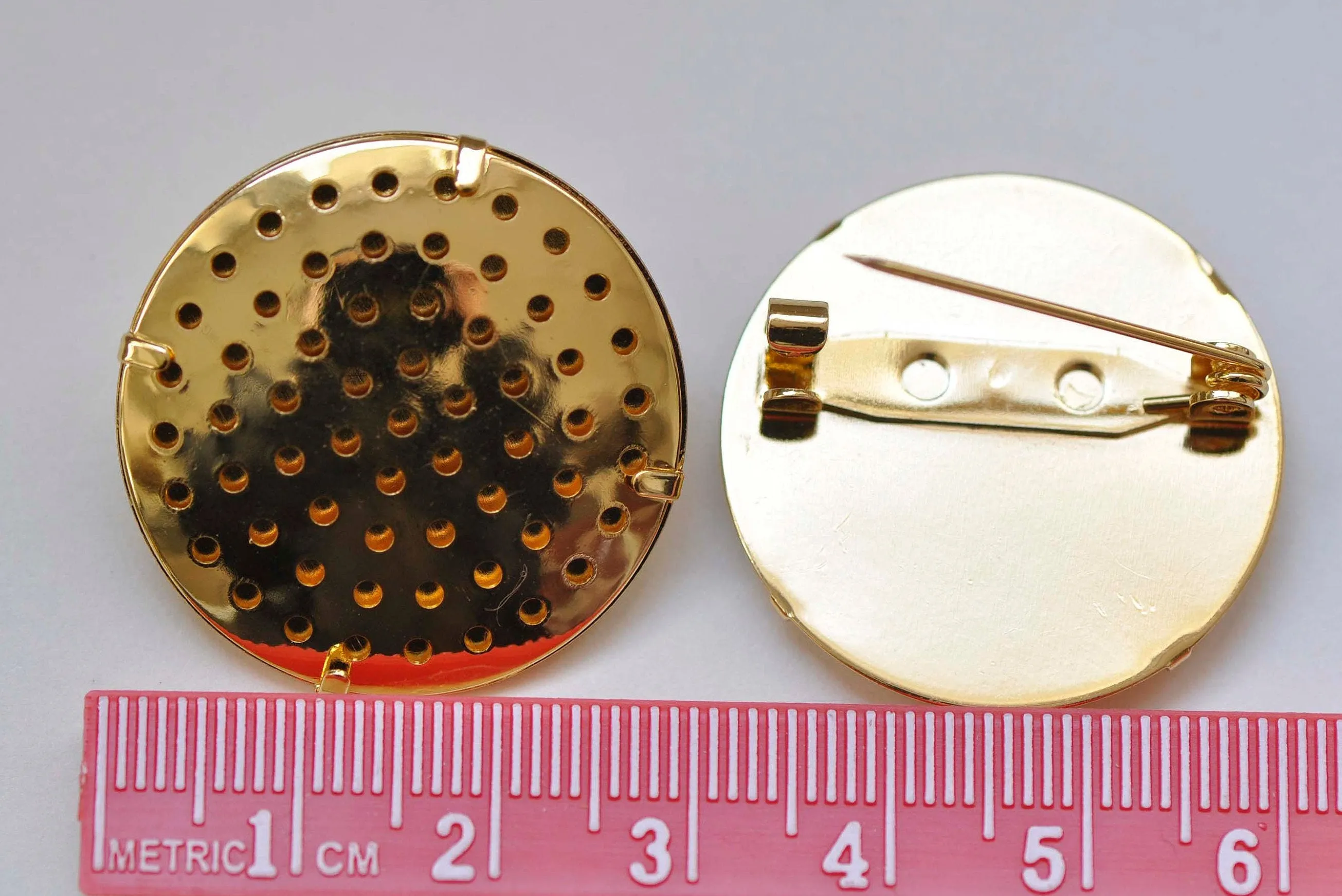 24K Gold Flat Back Pin Brooch Prong Perforated Sieve Bezel Blank Match 25mm/30mm Cabochon Set of 5