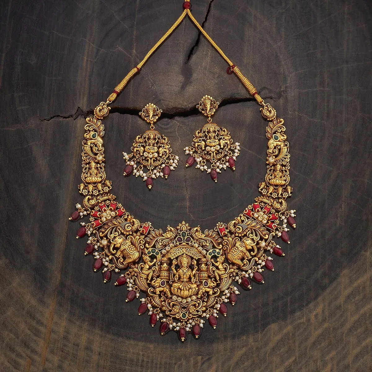 Antique Necklace 182563