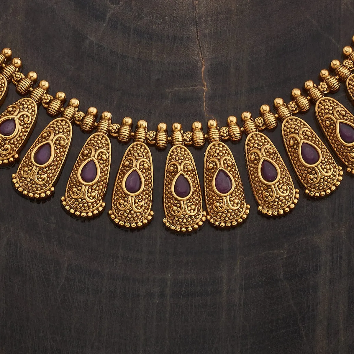 Antique Necklace 182709
