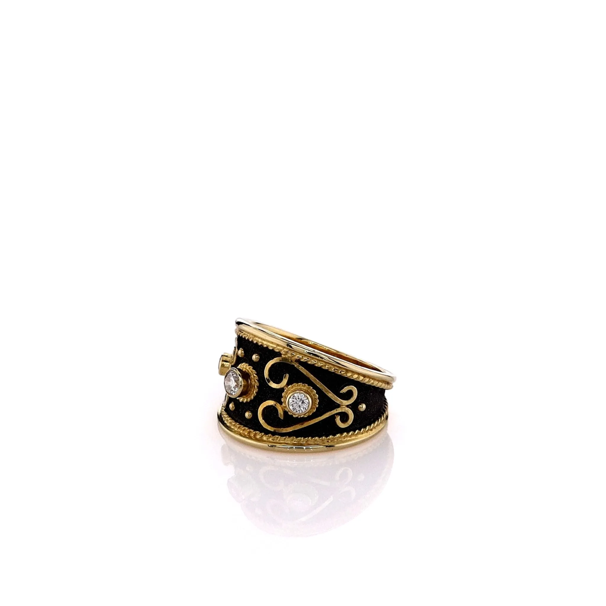 Estate 18k Yellow Gold Darkened Design Tapered Bezel-Set Diamond Ring