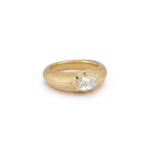 Frankie Vanguard Ring