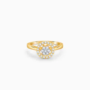 Gold Halo Cluster Diamond Ring