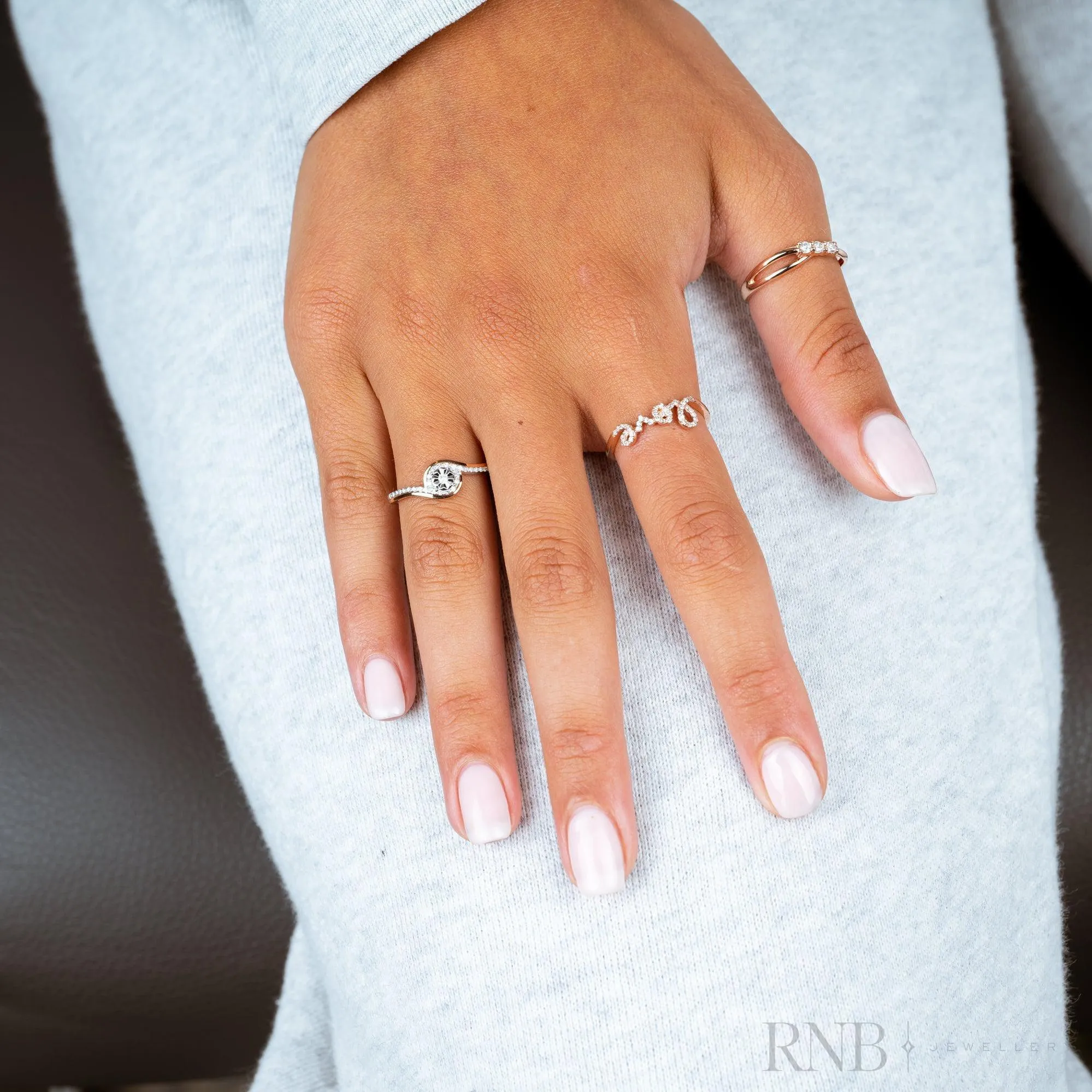 Illusion Setting Wave Diamond Ring
