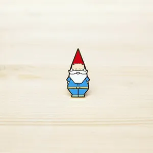 Origami Pin ?C Mr Gnome