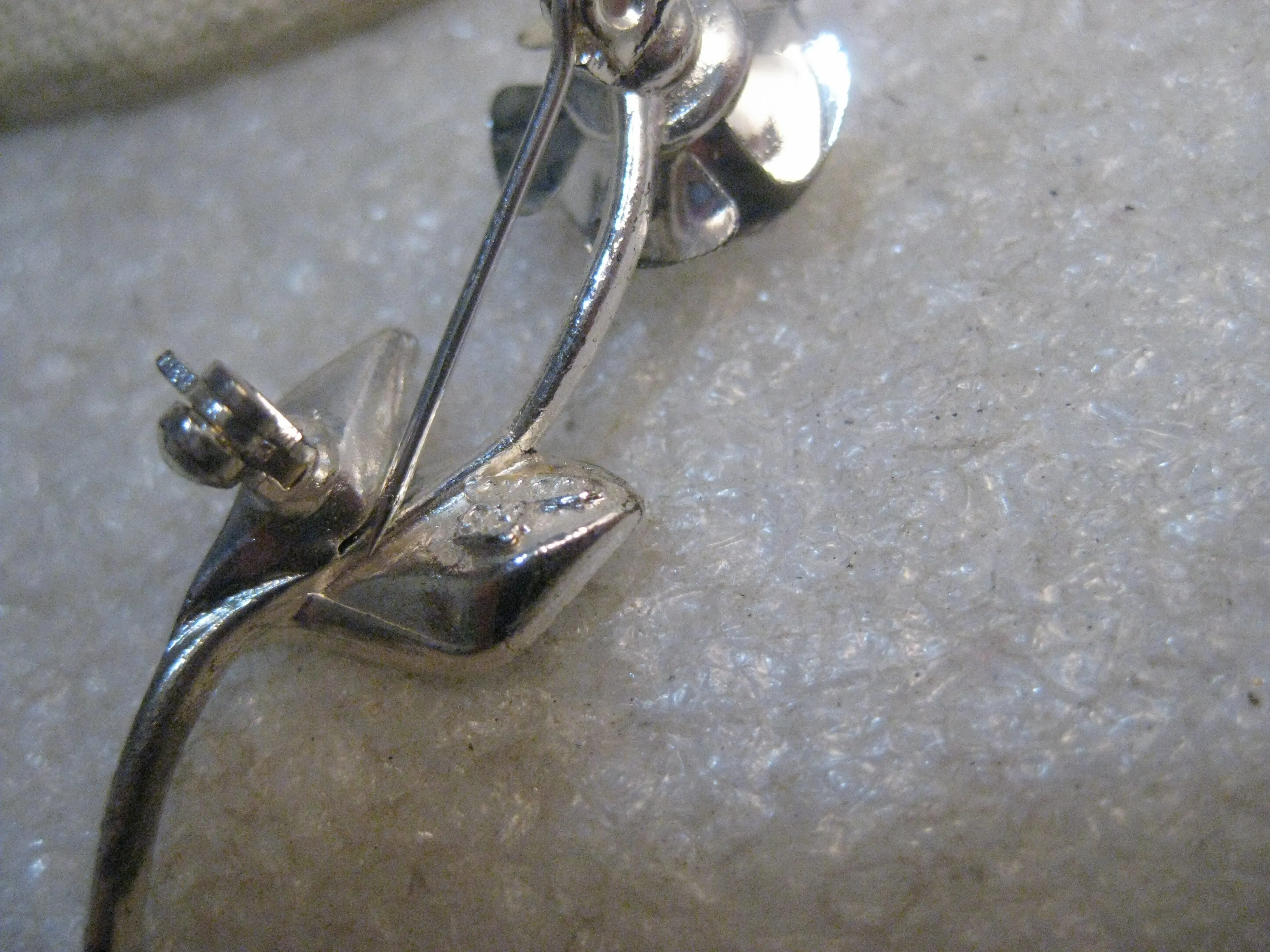 Vintage Avon Rhinestone Rose Brooch, Enameled Leaves, signed Avon SH, Silver Tone
