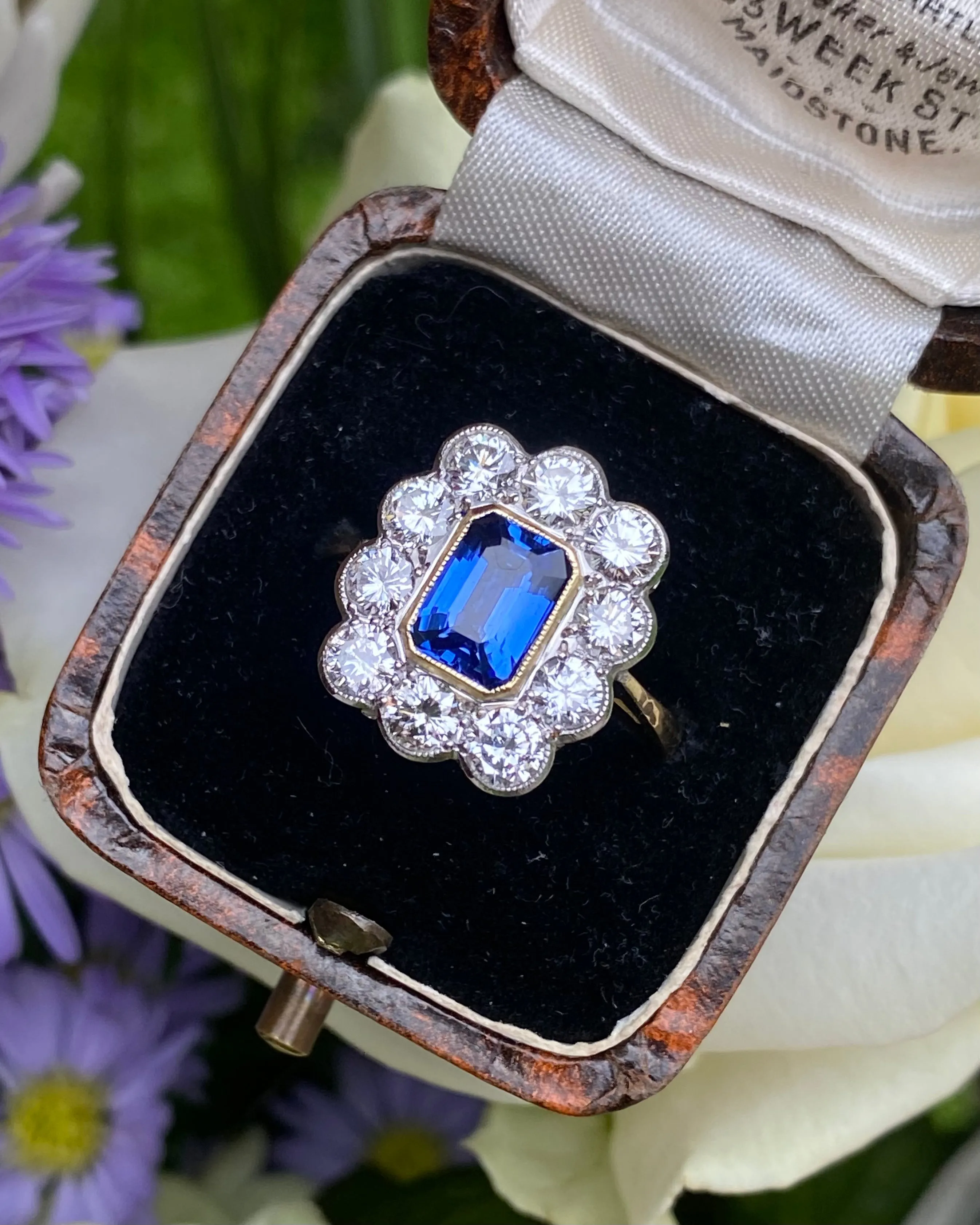 Vintage Sapphire and Diamond 18ct Yellow Gold Cluster Ring 1.60ct   1.50ct
