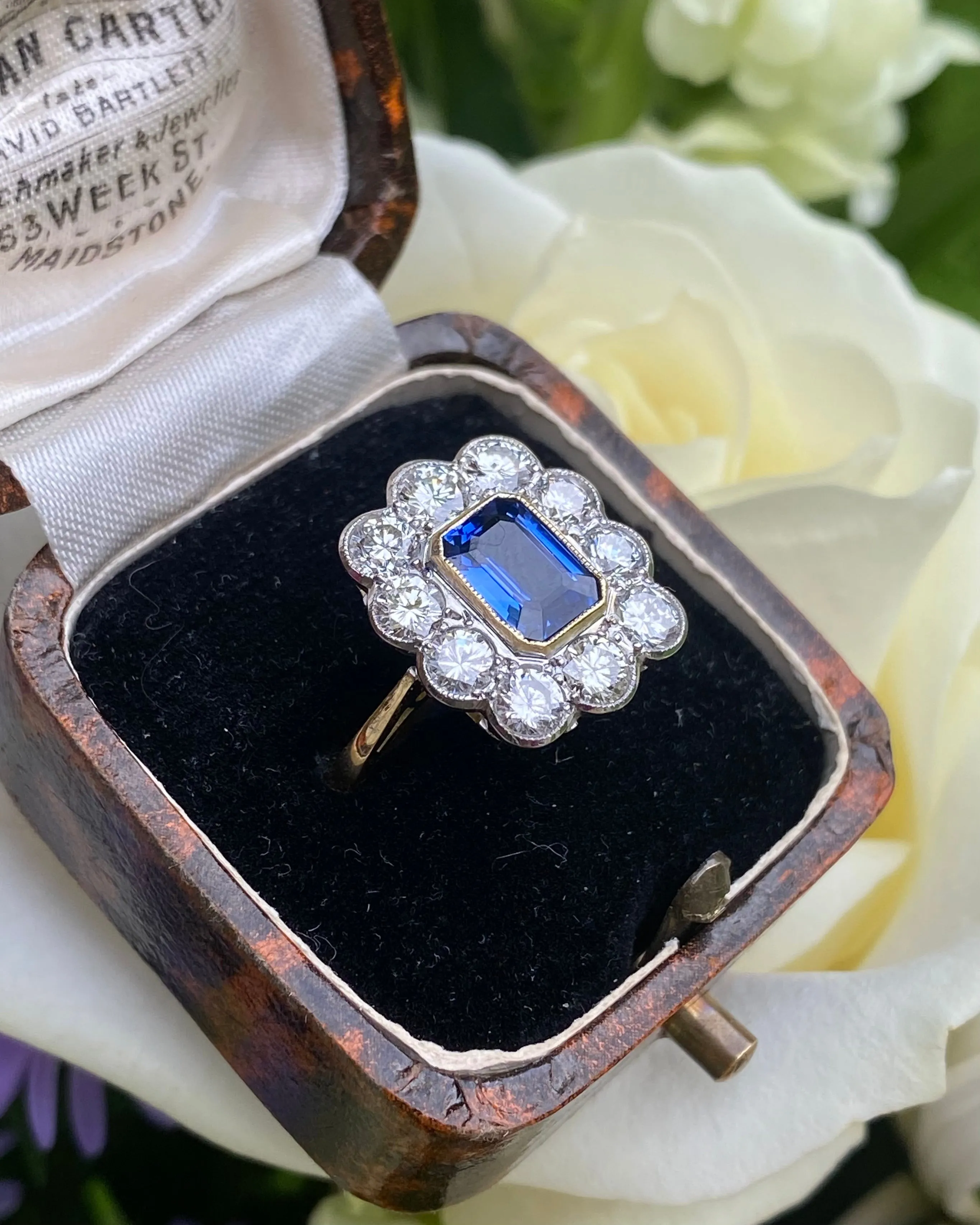 Vintage Sapphire and Diamond 18ct Yellow Gold Cluster Ring 1.60ct   1.50ct