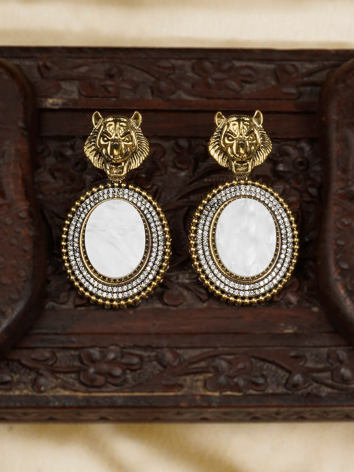 White Color Gold Plated Contemporary Earrings - CC-EAR7